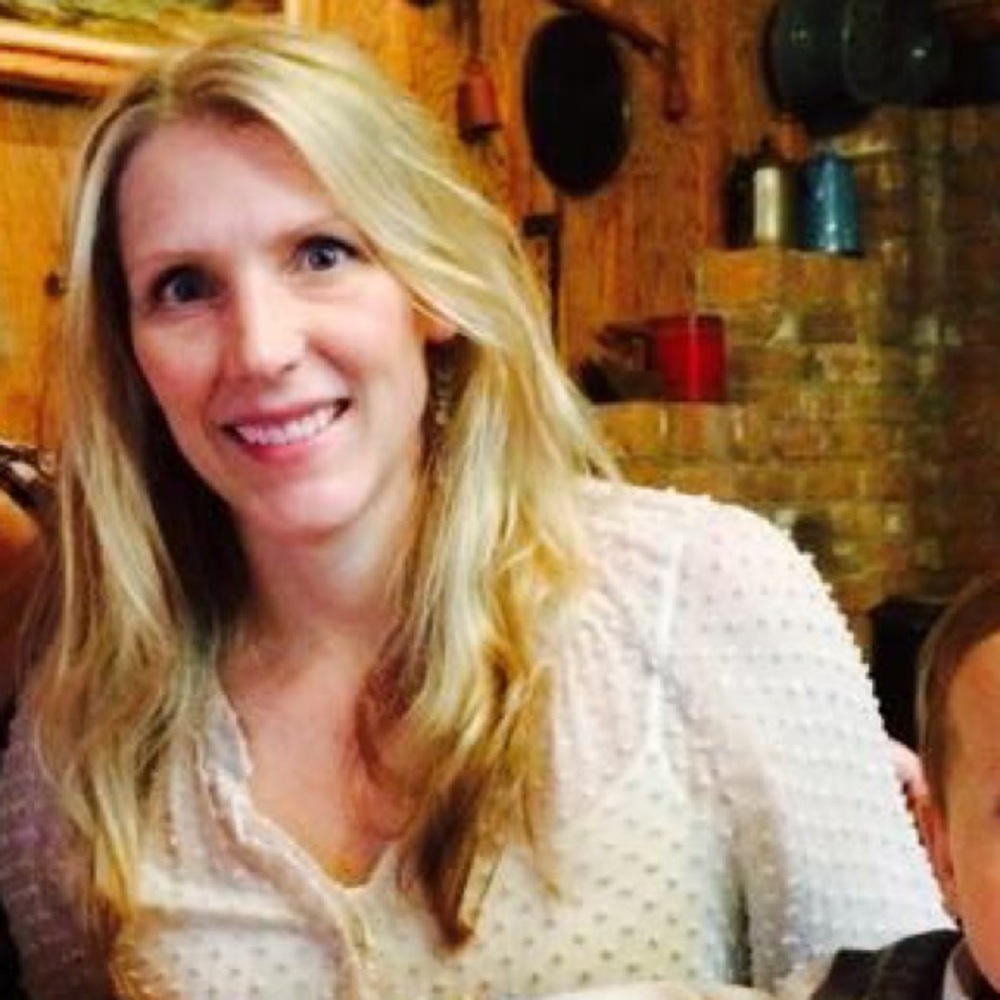 Meet your Posher, Angela